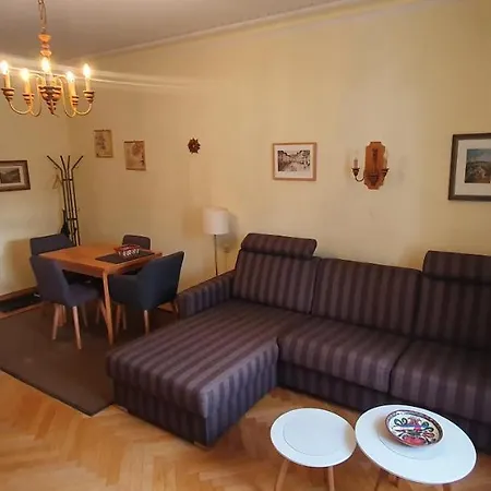 Koenigliche Apartment *