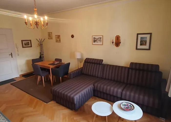 Koenigliche Appartement *